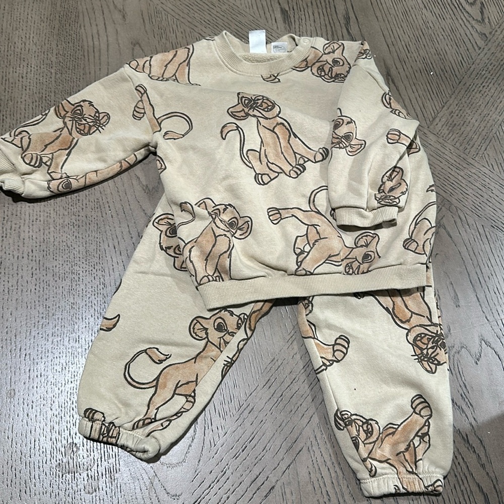 Toddler Outfit from H&M. Used in good condition
